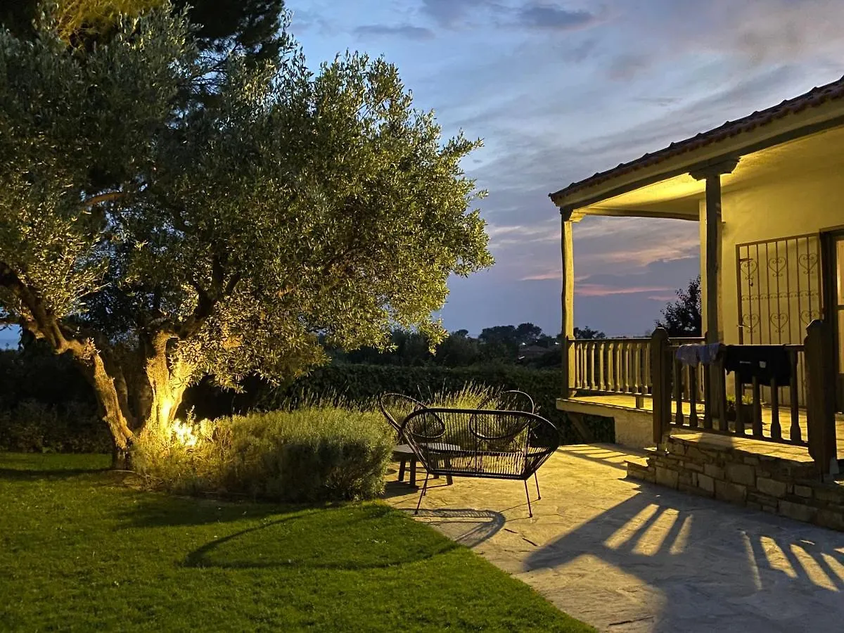 Sea View Villa In Olive Garden Nea Kallikrateia